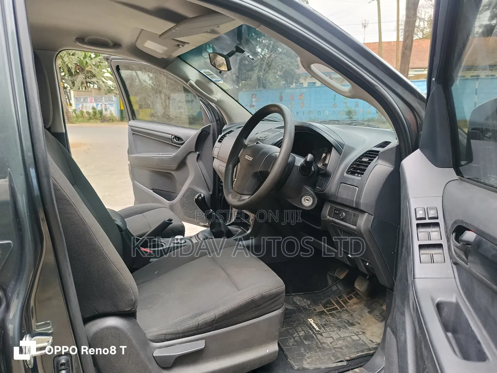 Isuzu D-MAX 2022 Gray