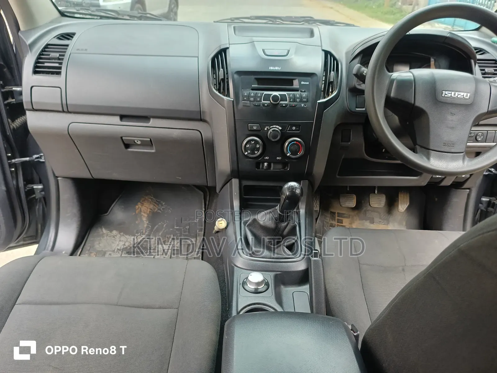 Isuzu D-MAX 2022 Gray
