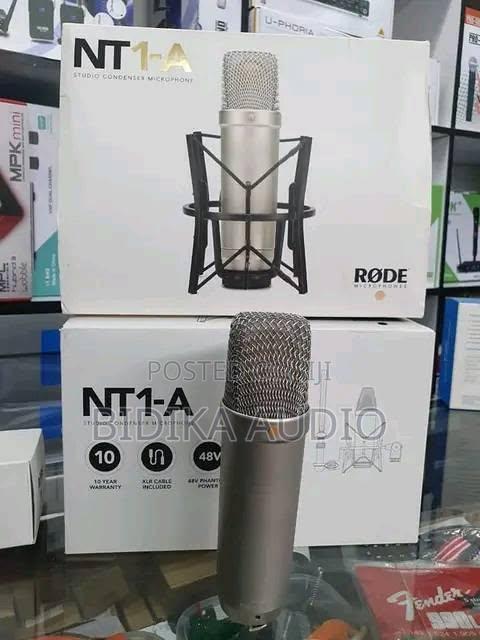 RØDE NT1-A Complete Studio Vocal Recording Solution Box Set