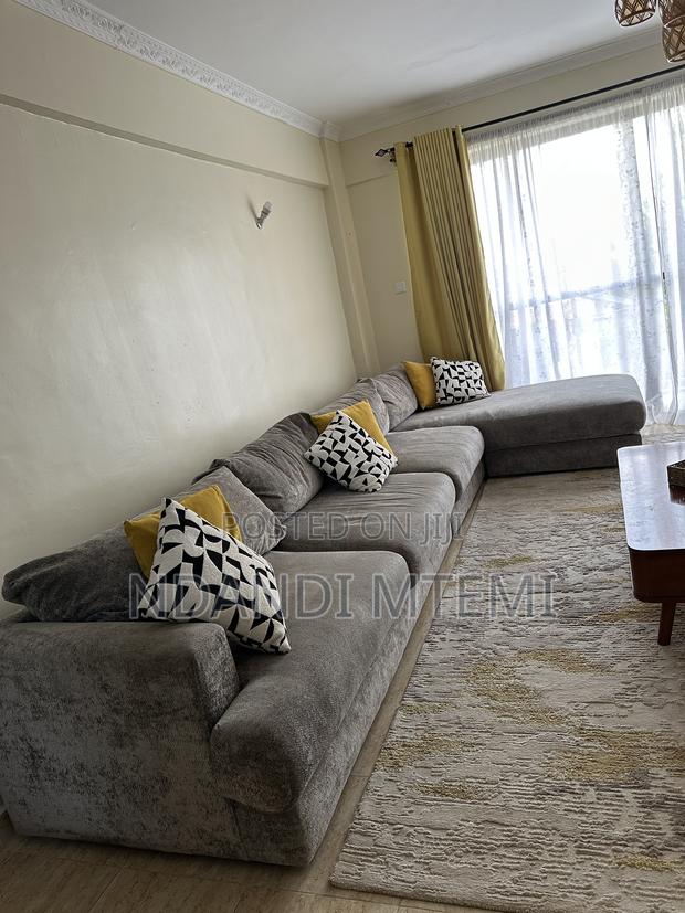 Premium Extra-Large 8-Seater L-Shaped Sectional Sofa - thumbnail 2