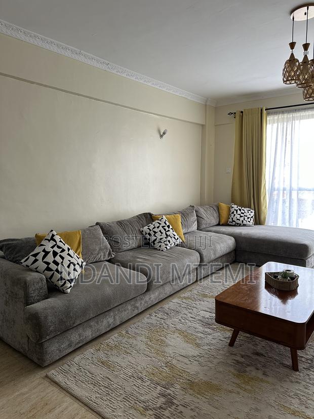 Premium Extra-Large 8-Seater L-Shaped Sectional Sofa - thumbnail 4