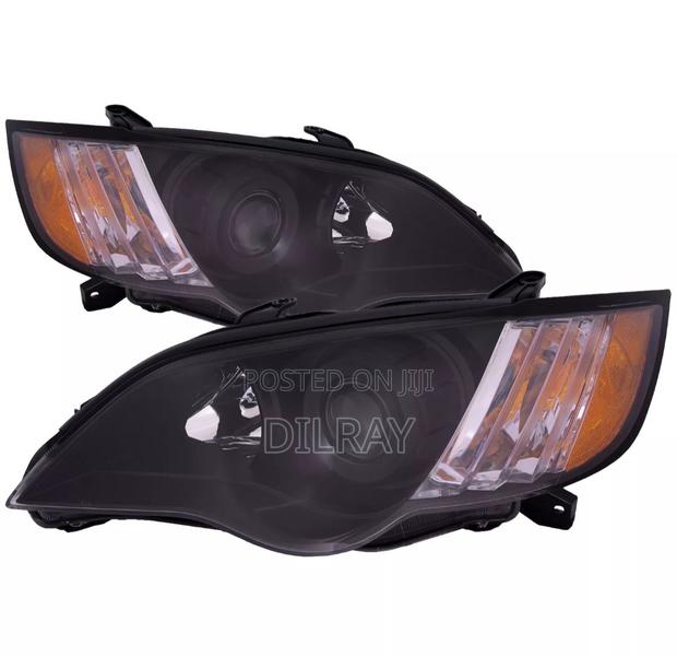 Headlight Halogen Set Black Housing With Clear Lens for Subaru Legacy