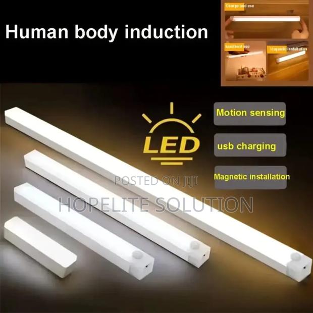 Rechargeable Motion Sensor Lights - thumbnail 3