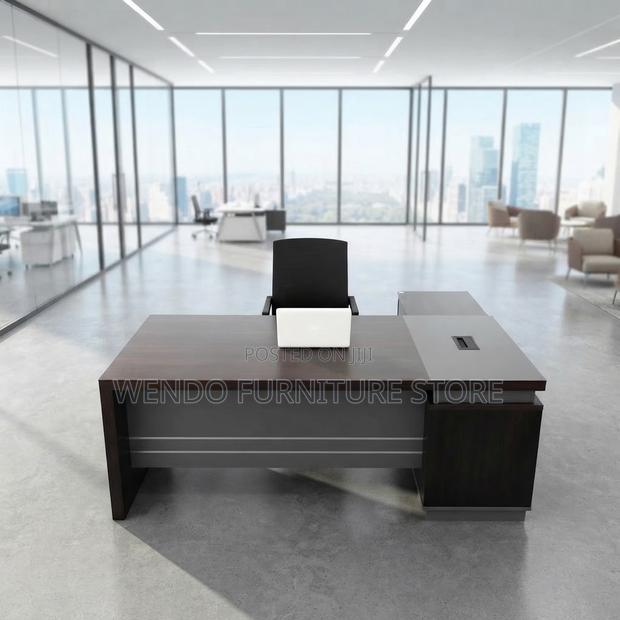 Office Desk; 1600mm Executive Office Manage Desk - thumbnail 4