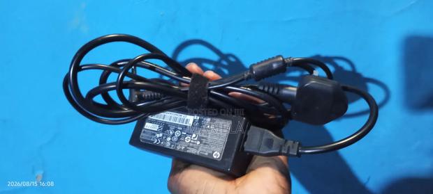 HP 65W Blue Pin (Blue Tip) Laptop AC Adapter, - thumbnail 4