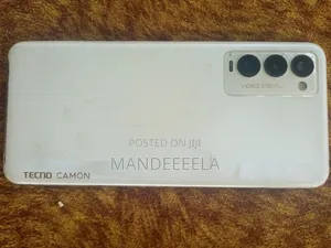 Tecno Camon 18 P 128 GB White