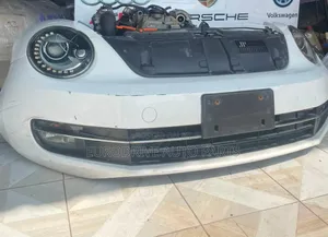 Volkswagen Beetle A5 Nosecut Xenon 2012-2019 Model