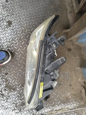 Toyota Vanguard Headlight Xenon