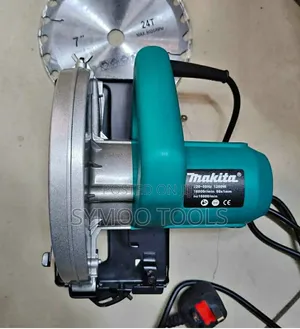 Corded Makita Circular Saw