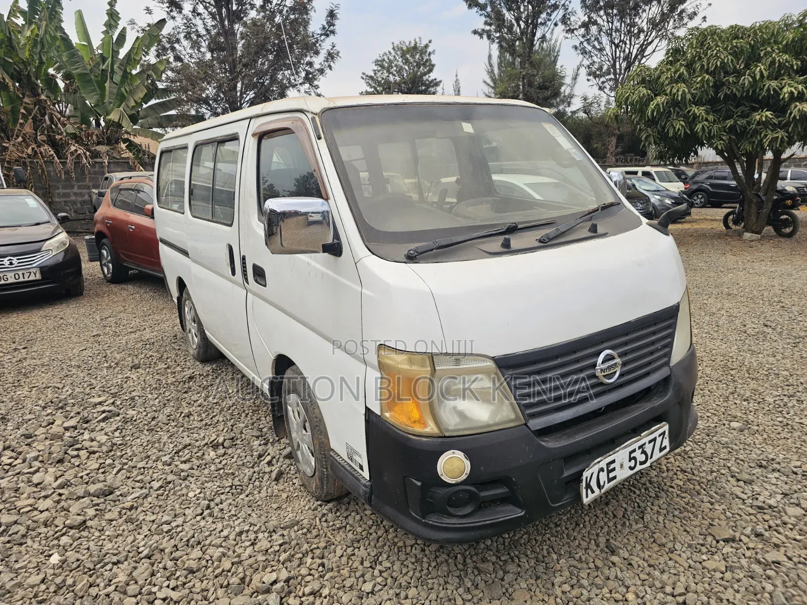 Nissan Caravan (Urvan) 2008 White