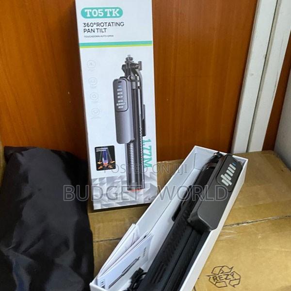 T05 360° Rotating Extendable Selfie Stick Tripod - main view