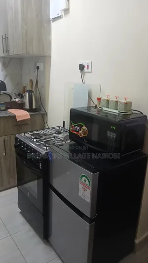 Studio Airbnb Unit in Kikuyu (Parking and Lift)
