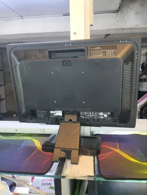 HP L1908wi 19 Inches Wide Monitor