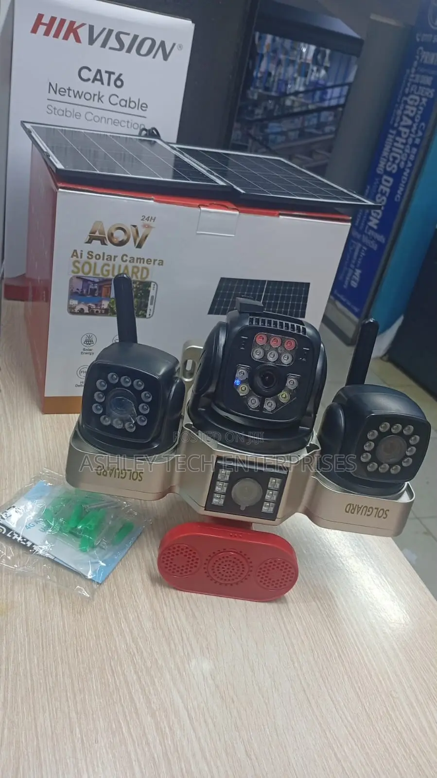 Elite AOV SOLGUARD 4-Lens 4G Solar PTZ Security System