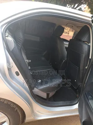 Toyota Axio 2014 Silver