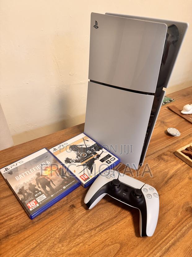 PlayStation 5 1TB Disc Edition - main view