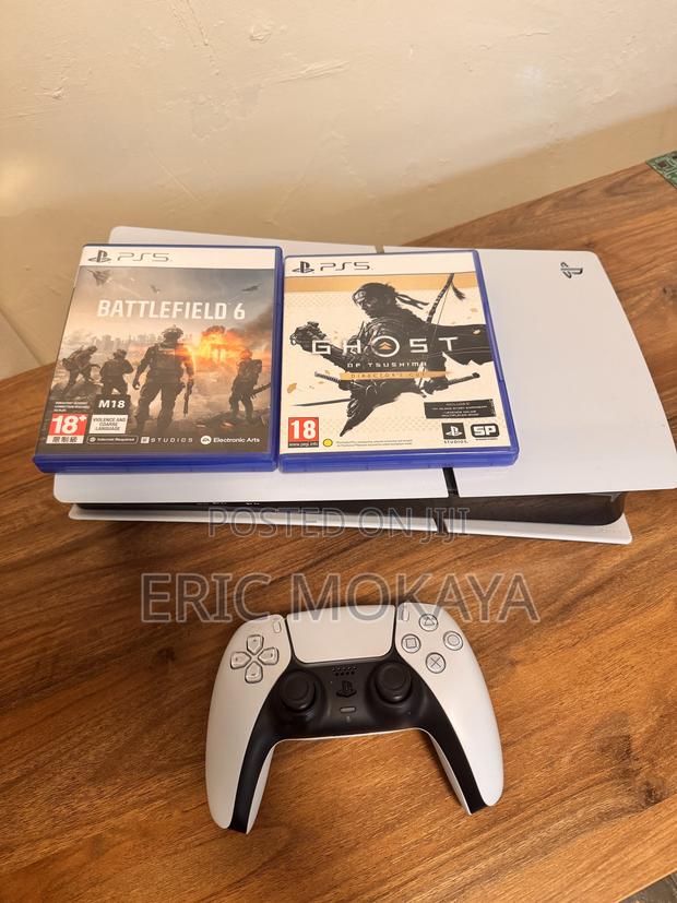 PlayStation 5 1TB Disc Edition - thumbnail 2