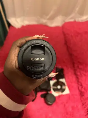 Canon 750 D Camera - Mildly Used