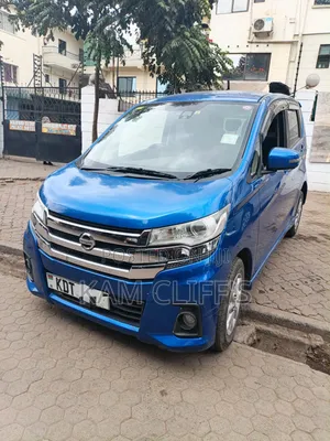 Nissan Dayz 2018 Blue
