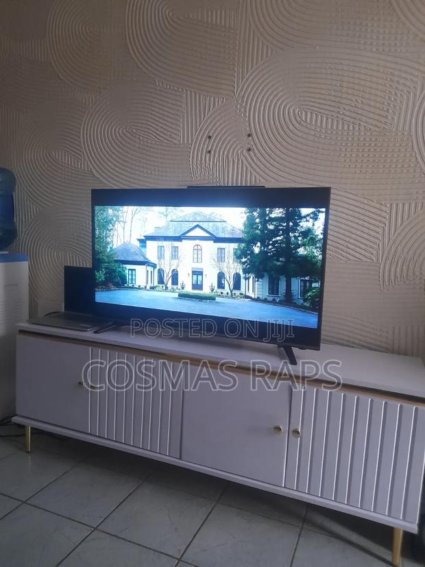 Hisense 43 Inch - thumbnail 3