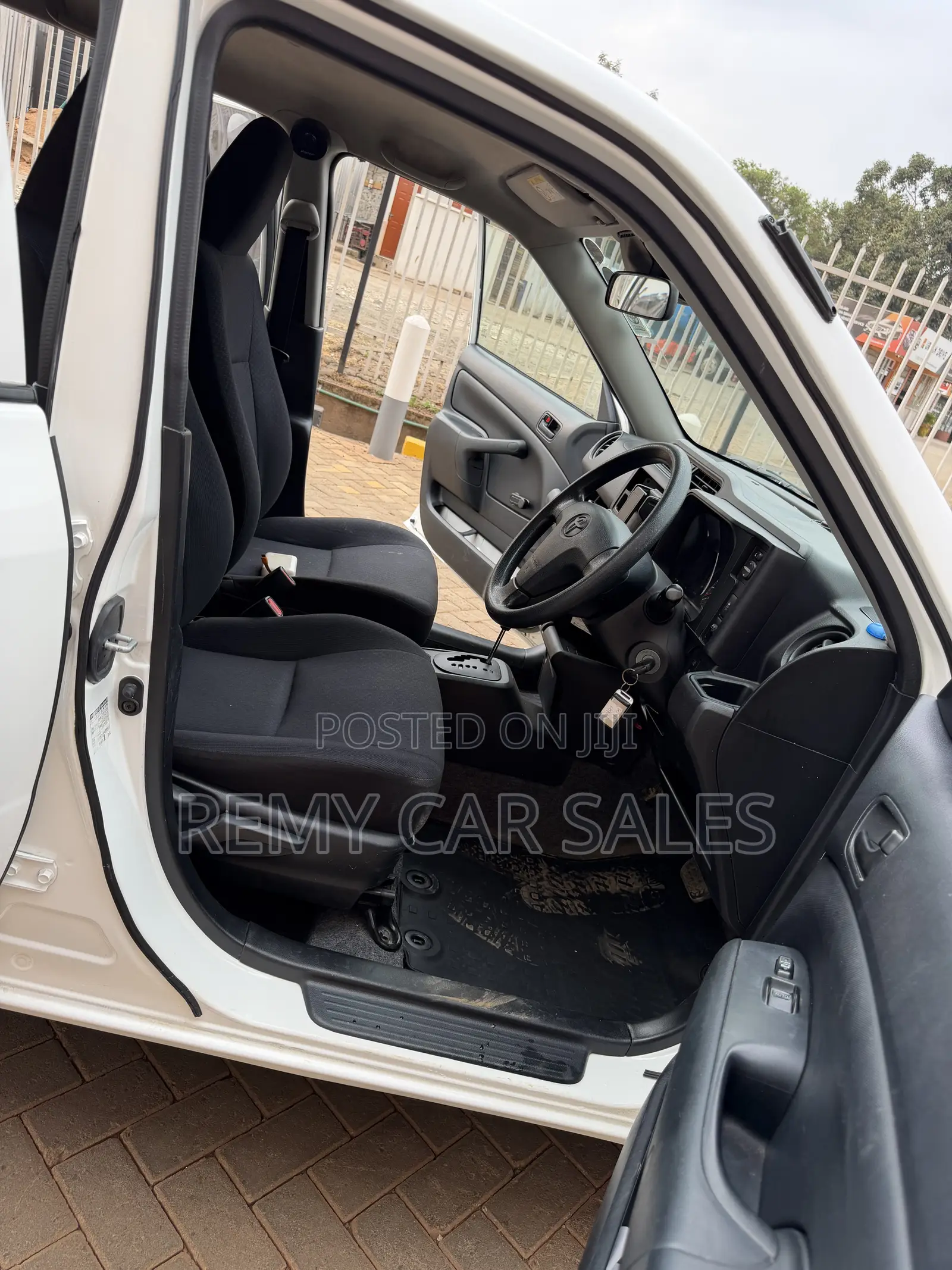 Toyota Probox 2017 White