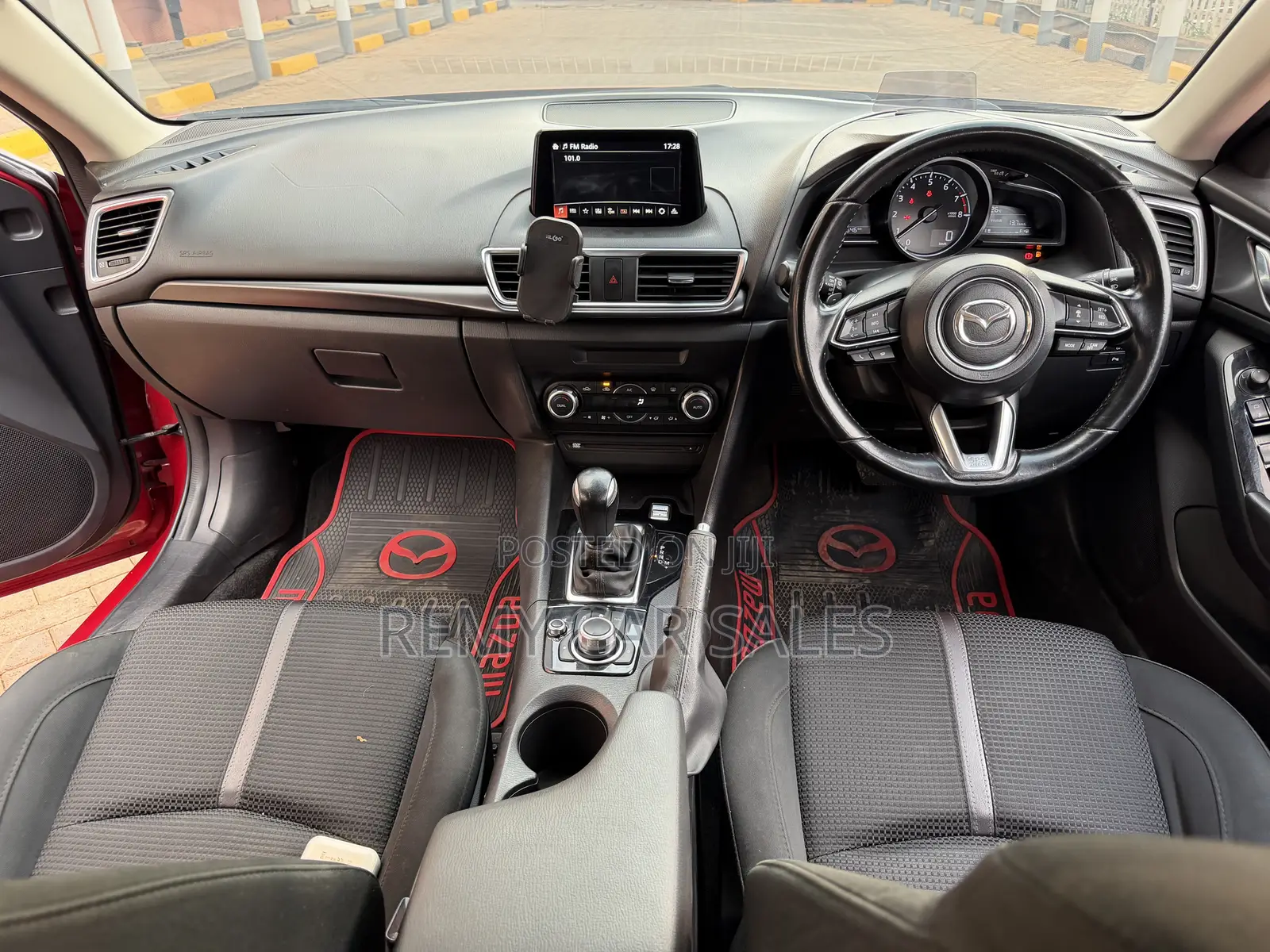 Mazda Axela 2017 Red