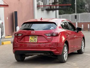 Mazda Axela 2017 Red