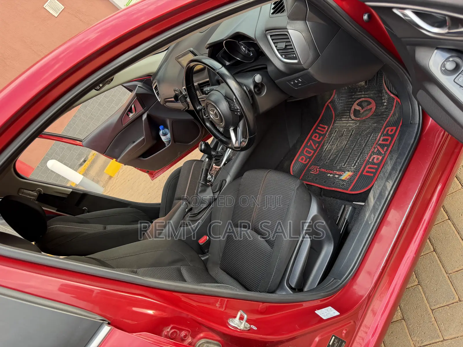 Mazda Axela 2017 Red