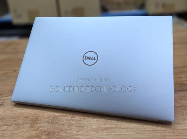 Laptop Dell Precision 5560 16GB Intel Core i7 SSD 512GB - thumbnail 3