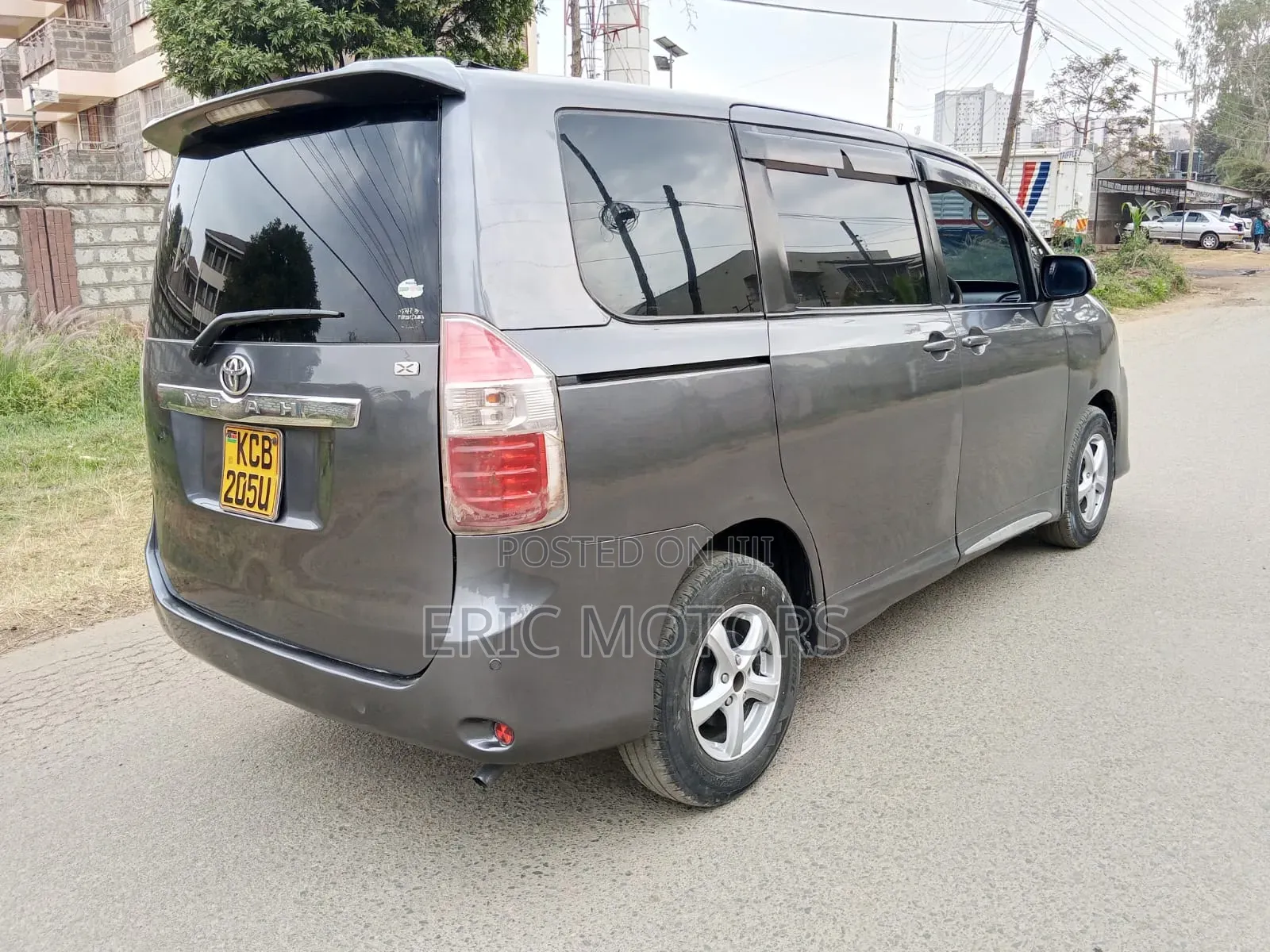 Toyota Noah 2008 Gray