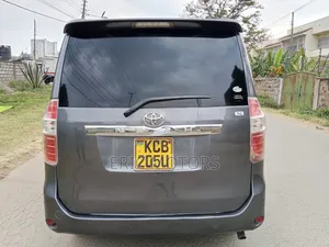 Toyota Noah 2008 Gray