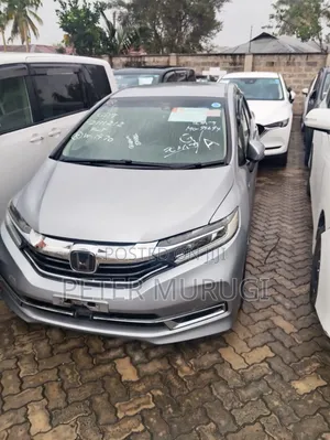 Honda Shuttle 2020 Silver