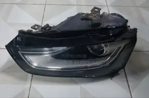 Audi A4 B8 Headlight Xenon 2013-2015 Model