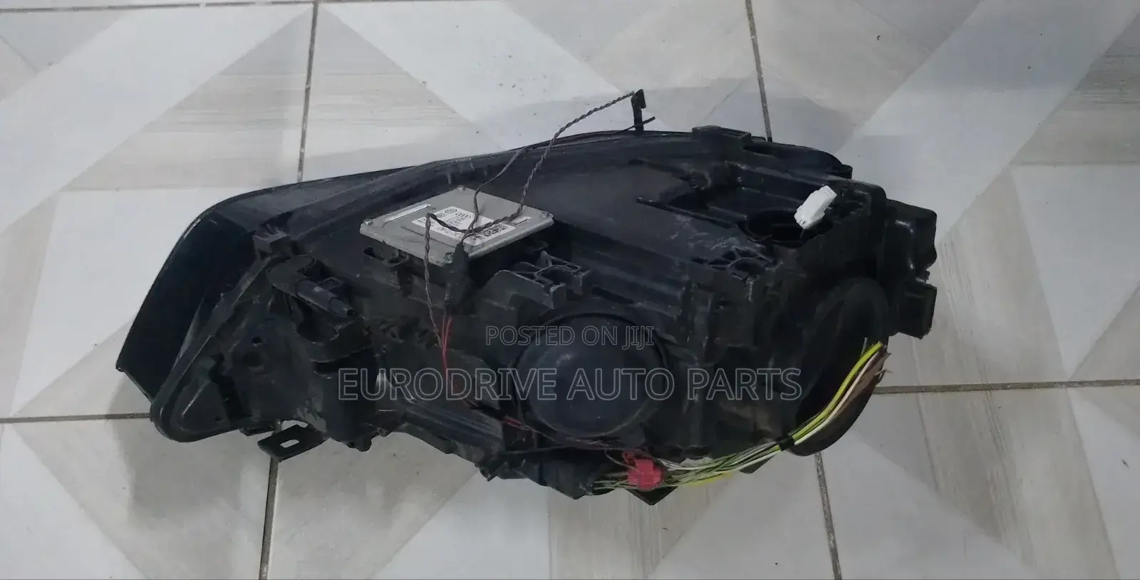 Audi A4 B8 Headlight Xenon 2013-2015 Model