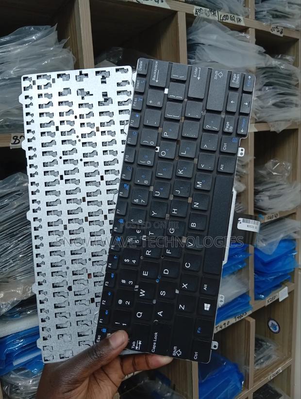 Latitude E7250 Keyboard - thumbnail 3