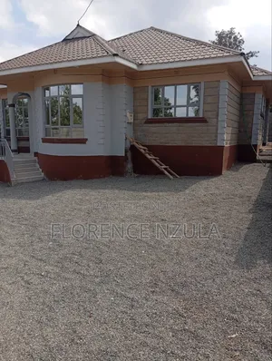 4bdrm Bungalow in Merisho Rd, Matasia for sale