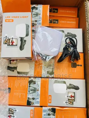 M-88 LED Video Light