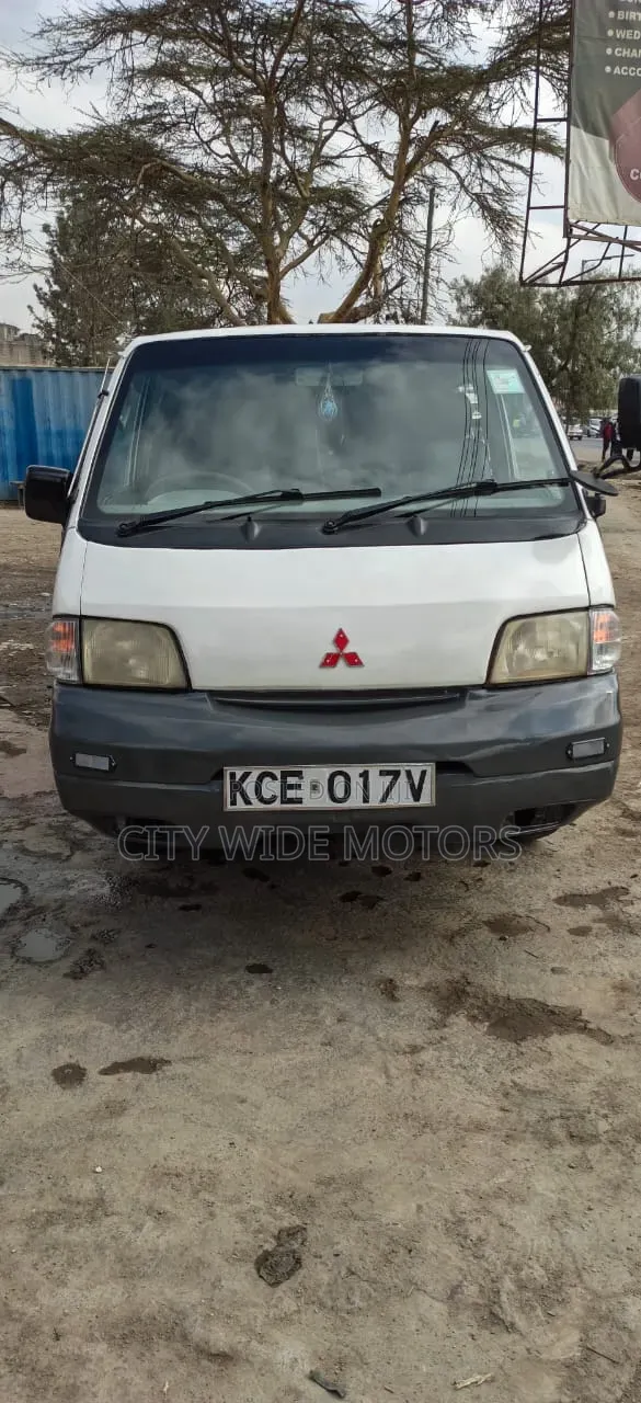 Mazda Bongo 2012 White