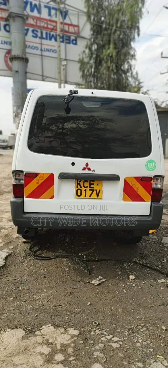 Mazda Bongo 2012 White