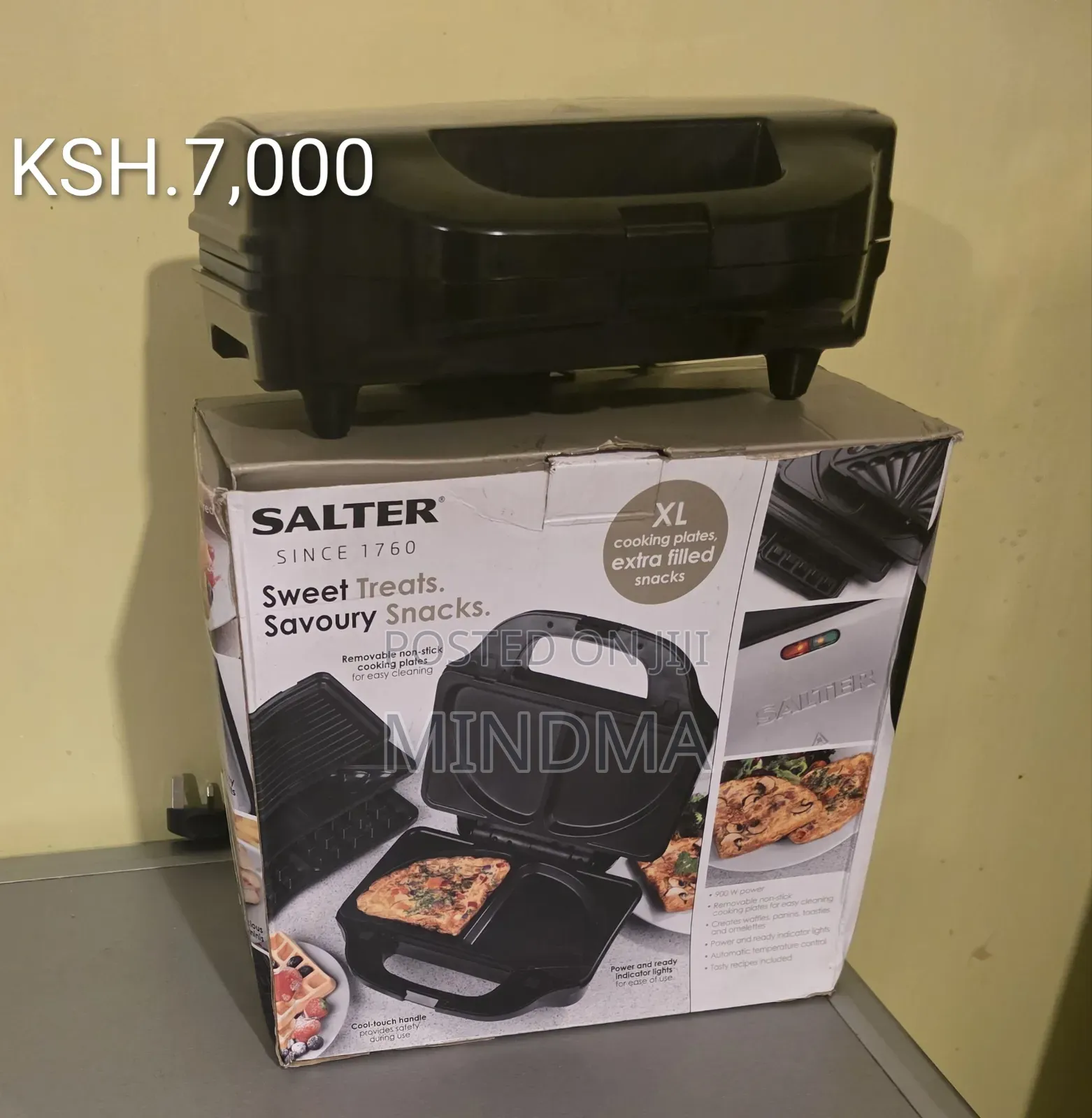 Mini Doughnut Maker