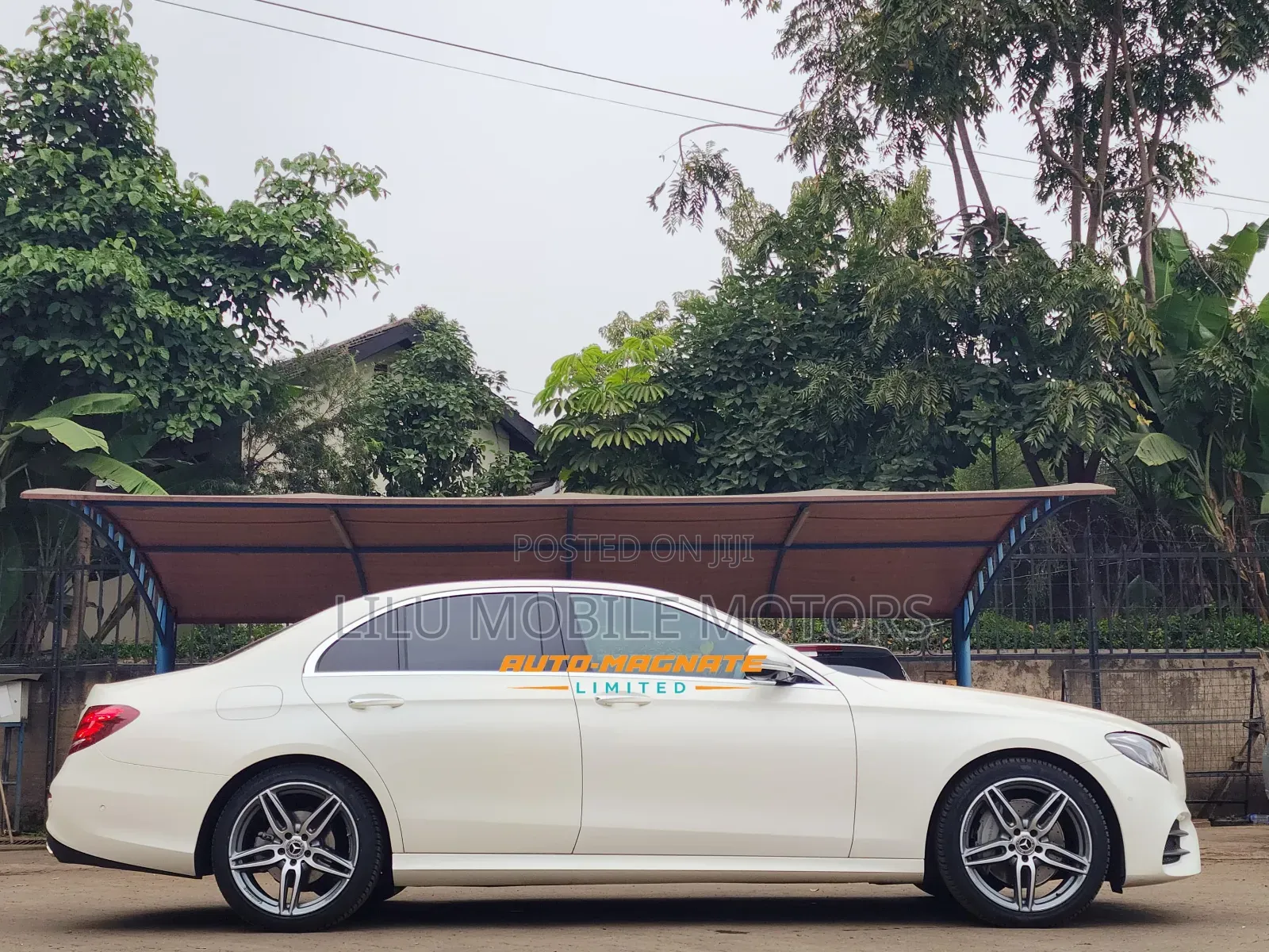 Mercedes-Benz E200 2020 White