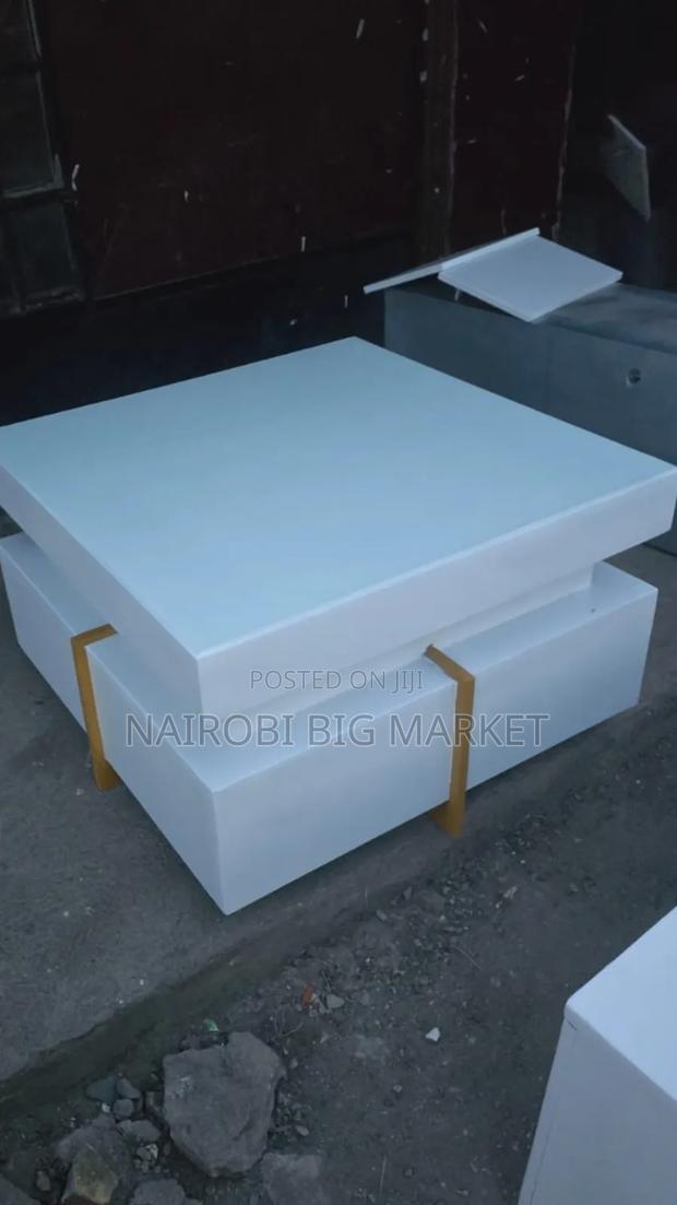 White Executive Modern Square Coffee Table With Metal Stand