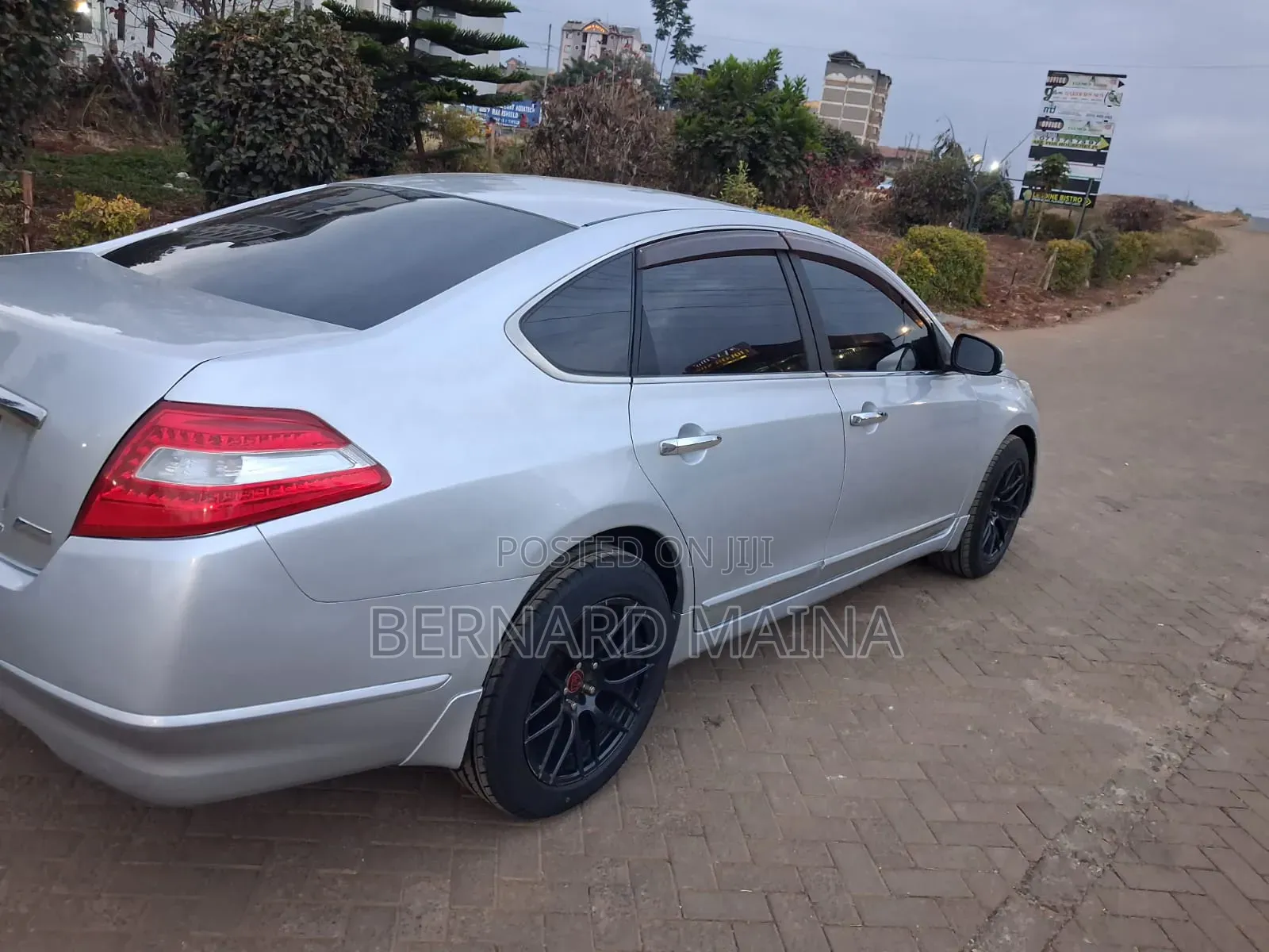 Nissan Teana 2010 Silver