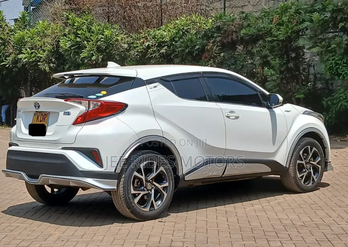 Toyota C-HR 2017 White