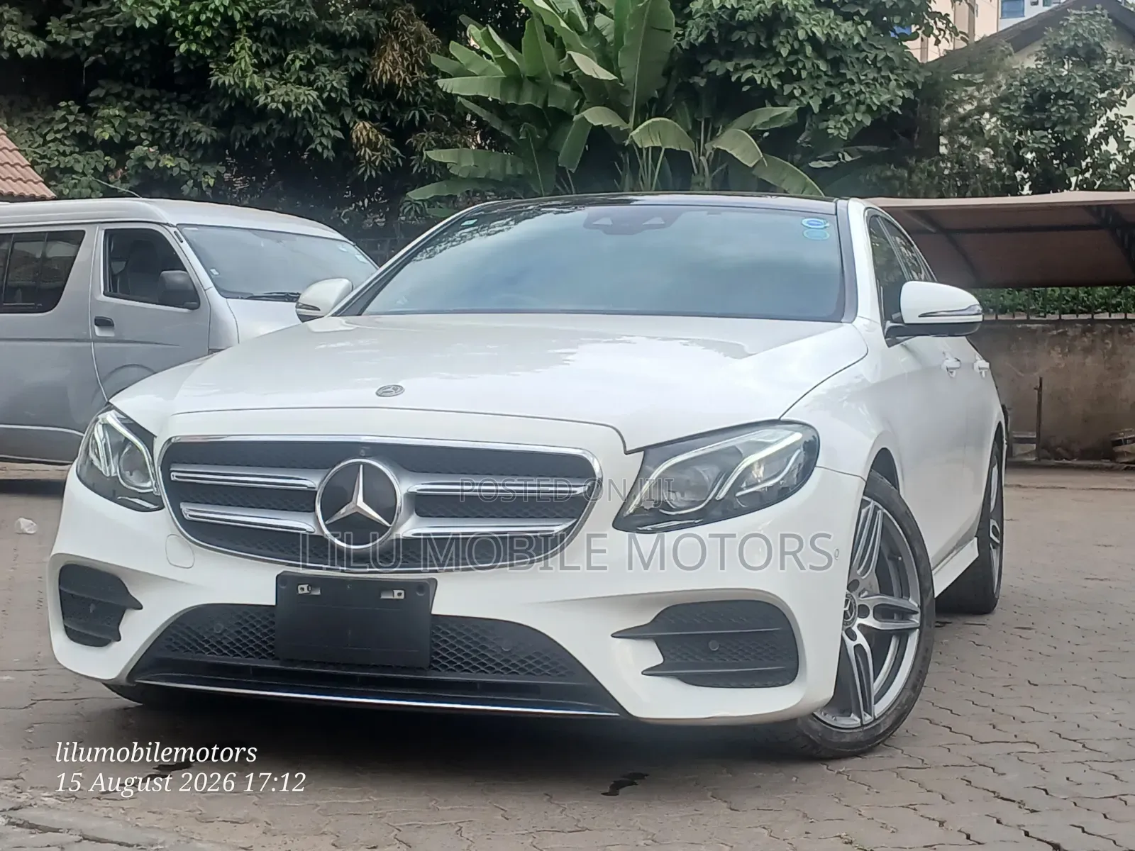 Mercedes-Benz E200 2019 White