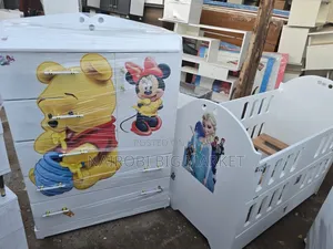 Both Baby Coat Bed Chest of Drawers Baby Wooden Wardrobe