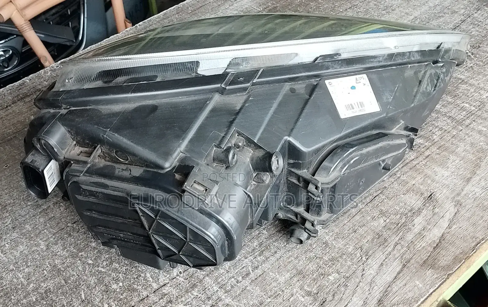 Porsche Cayenne Headlight Xenon 2011-2014 Model