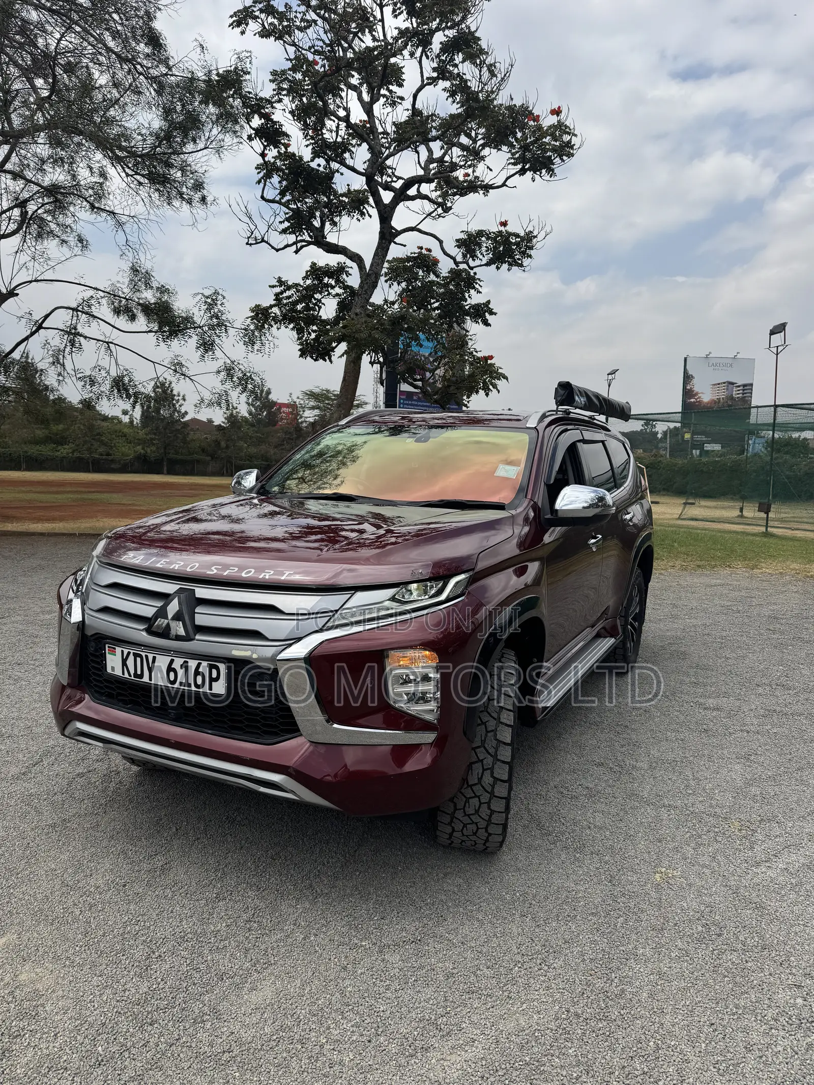 Mitsubishi Pajero Sport Exceed 2020 Maroon