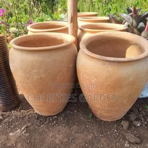 CLAY Pots/Planters