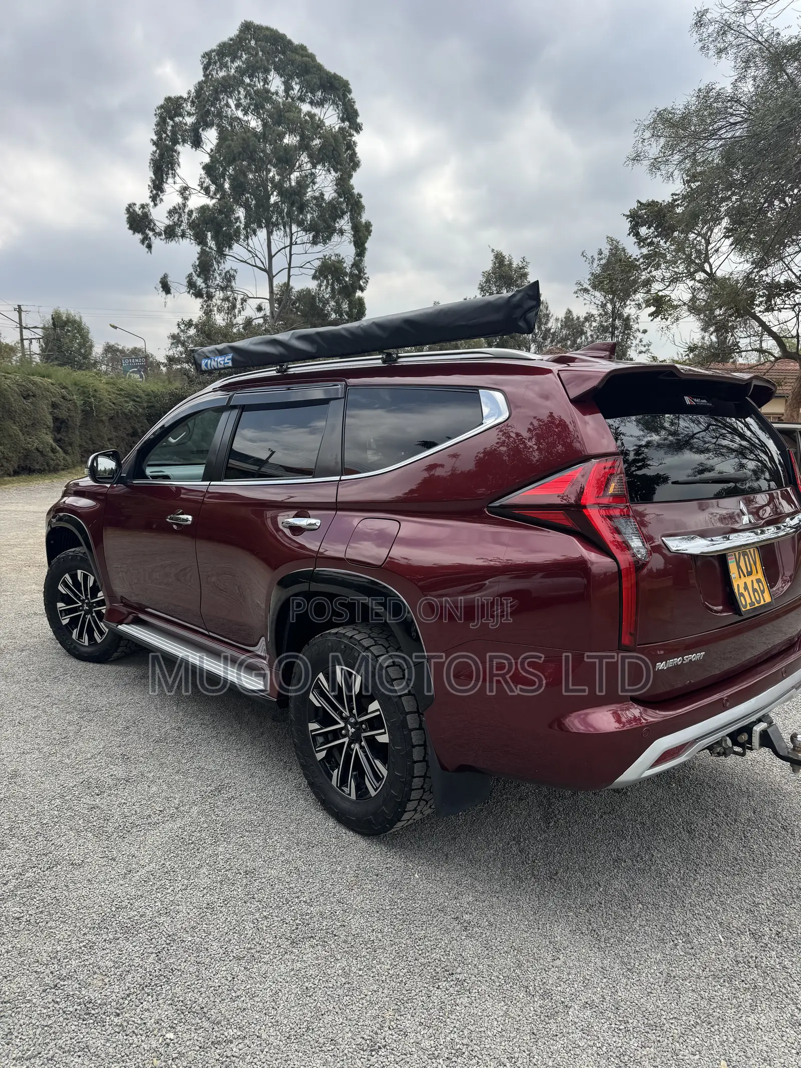 Mitsubishi Pajero Sport Exceed 2020 Maroon